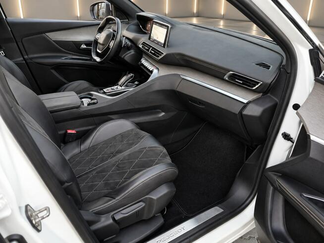 Peugeot 3008 GT*2.0 diesel 180 koni*automat*kamera 360*nawigacja*OPŁACONY