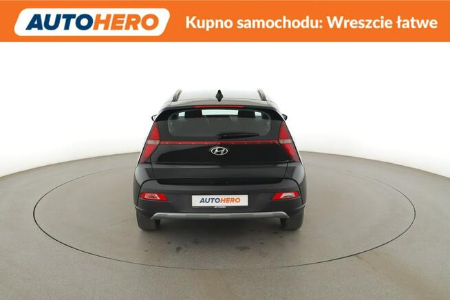 Hyundai Bayon mHEV navi klimatyzacja kamera i czujnki parkowania LED grzane fotele