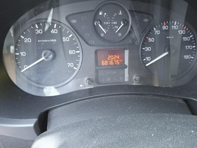 peugeot partner 1.6+gaz ! ! !