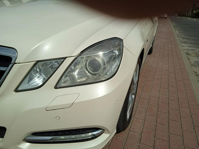 Mercedes E 220 PO REMONCIE KAPITALNYM SILNIKA ! ! !