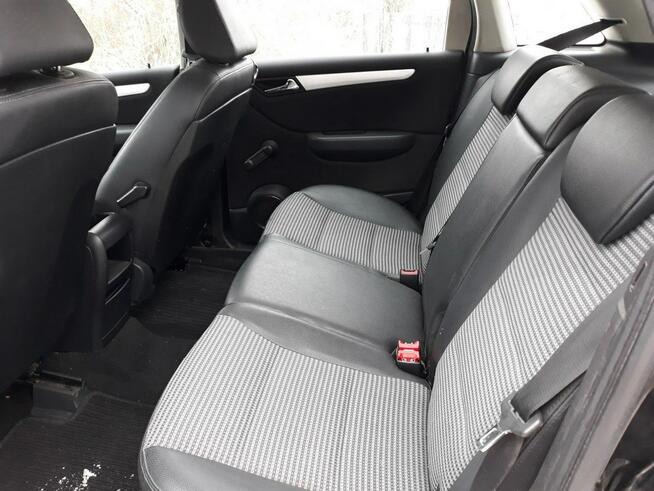 Mercedes B 200