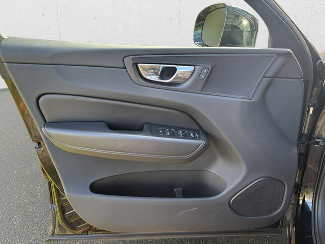 Volvo XC 60 B5 B AWD Momentum Pro aut ! Z Polskiego Salonu ! Faktura VAT!