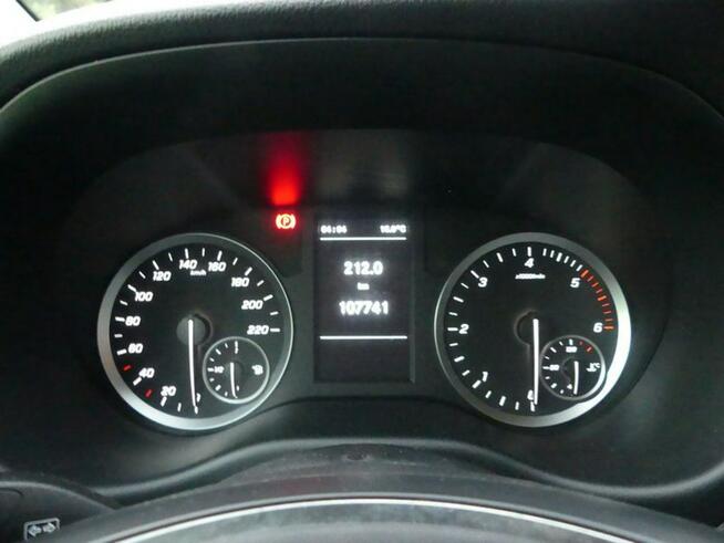Mercedes Vito 110 Cdi FWD Long mały przebieg Kamera Navi F. VAT-23