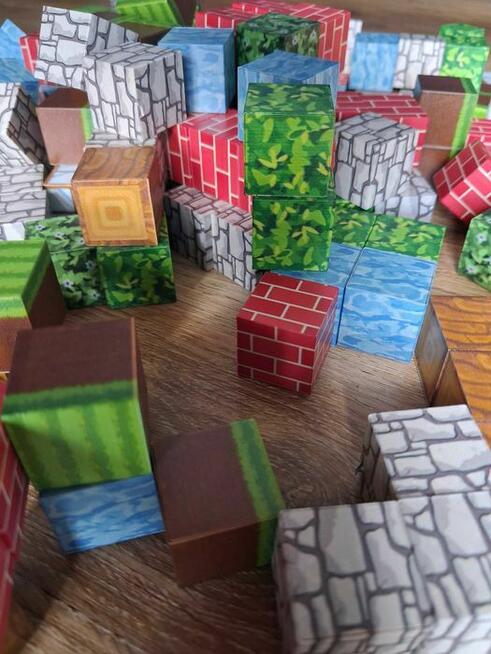 Klocki magnetyczne Minecraft 200 sztuk / Nowe