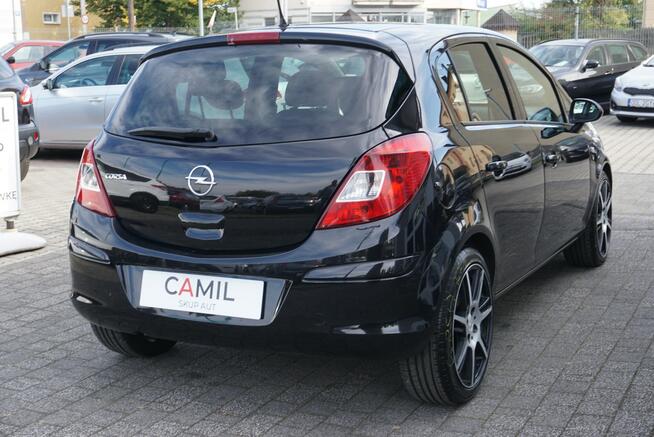 Opel Corsa zarejestrowany, ubezpieczony, i. rej. 27.12.2010 r.