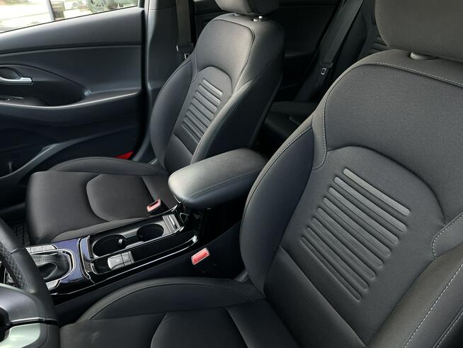 Hyundai i30 1.5T-GDI 48V 7DCT 140KM Smart Salon Polska Gwarancja 2030 FV23%