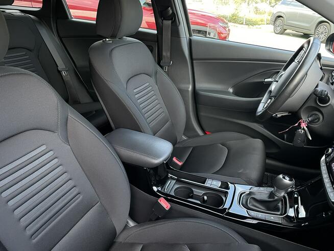 Hyundai i30 1.5T-GDI 48V 7DCT 140KM Smart Salon Polska Gwarancja 2030 FV23%