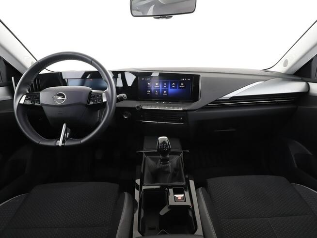 Opel Astra 1.2T Edition Automatyczna klimatyzacja Tempomat Elektryka Kamera LED