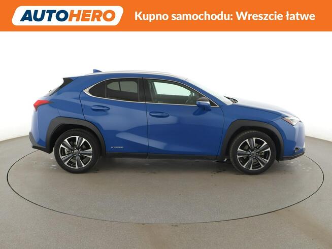 Lexus UX HEV automat full LED klima auto kamera i czujniki parkowania ACC asyst