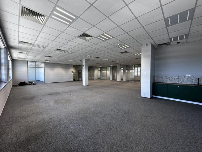 DUŻE POWIERZCHNIE 425-626m² Kraków Bronowice