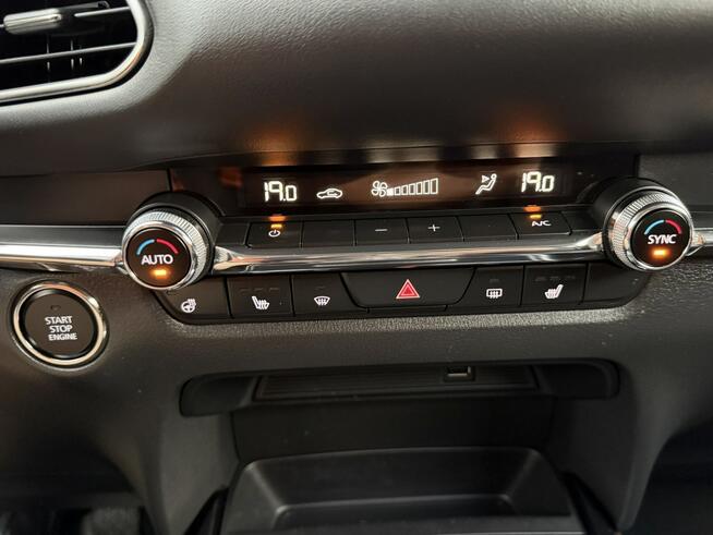 Mazda CX-30 FULL*NAVI*HUD*Kamera*360*Czujniki*Parkowania*Grzane*Fotele*Serwis*ASO*
