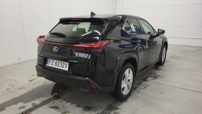 Lexus UX 300h Elegance