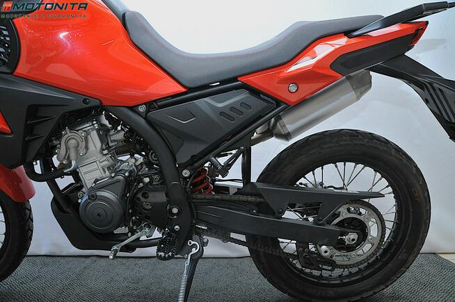 QJMOTOR SRT 125DX Qjmotor SRT125DX Motonita, gwarancja Salon PL