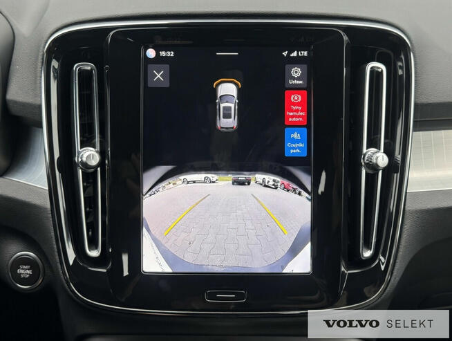 XC40 B3 Benzyna | Core | Salon Polska | Serwis ASO | FV23