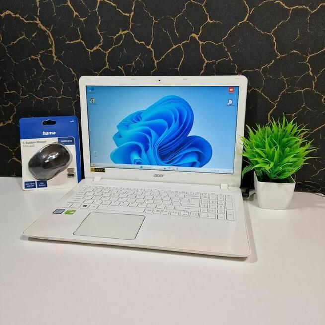 Laptop acer -Intel i5 i7 -GTX 940MX- SSD+HDD -12GB ram -GWAR