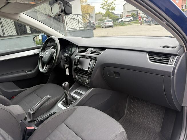 Škoda Octavia Serwisowany , Bezwypadkowy , Oryg. Przebieg , Klimatyzacja , LED , PDC