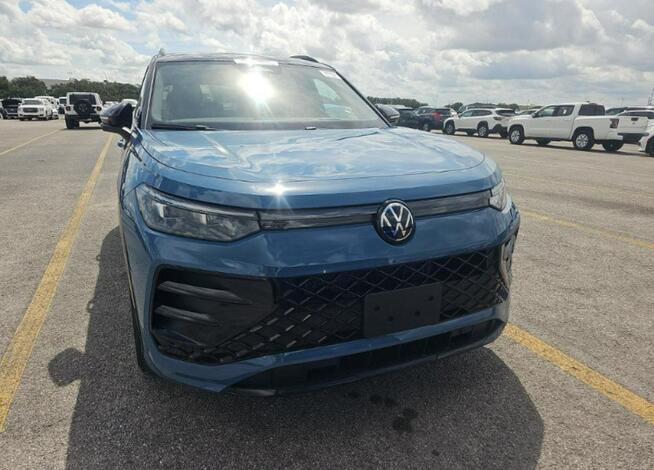 Volkswagen Tiguan R-Line Black / AWD / niski przebieg