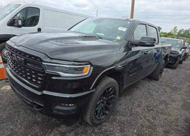 RAM 1500 LIMITED / AWD / niski przebieg