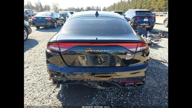Kia Stinger Najwyższa wersja wyposażenia GT2 / AWD / niski przebieg
