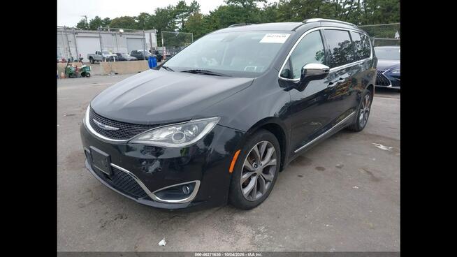 Chrysler Pacifica