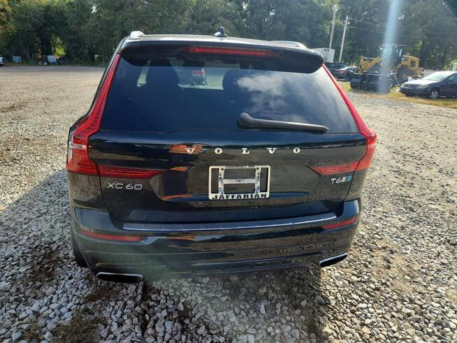 Volvo XC 60 R-DESIGN / AWD / T6 / niski przebieg