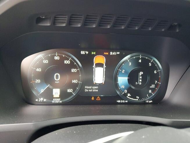 Volvo XC 90 INSCRIPTION / AWD / T6 / niski przebieg