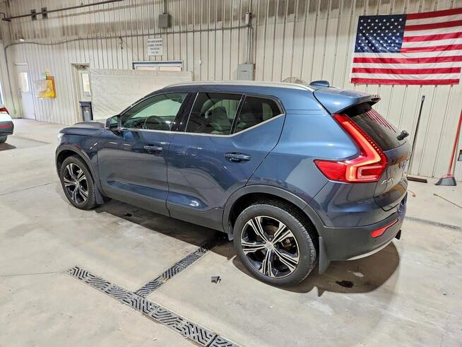 Volvo XC 40 INSCRIPTION / AWD / T5 / niski przebieg