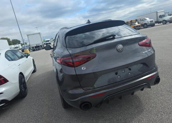 Alfa Romeo Stelvio VELOCE / AWD / niski przebieg