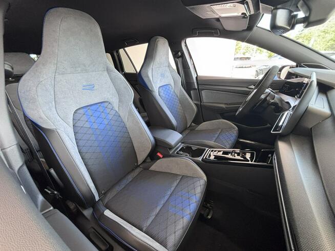 Volkswagen Golf Variant R 2.0 TSI 4MOTION 333 KM automat DSG Harman Kardon Area View Black