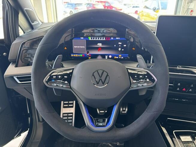 Volkswagen Golf Variant R 2.0 TSI 4MOTION 333 KM automat DSG Harman Kardon Area View Black