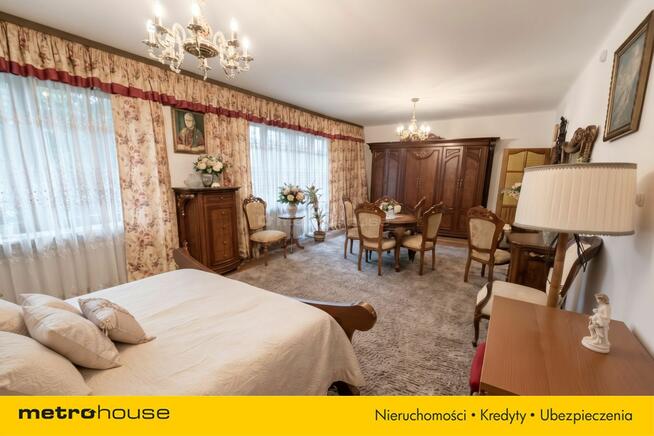 Dom 353m² w centrum Łomianek + lokal 90m²
