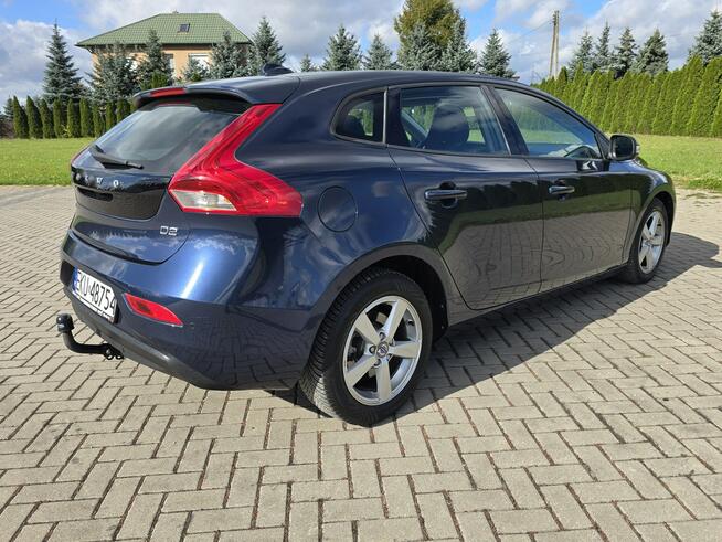 Volvo V40 1,6hdi Navigacja.Ledy.Tempomat.Parktronic.Hak.Okazja