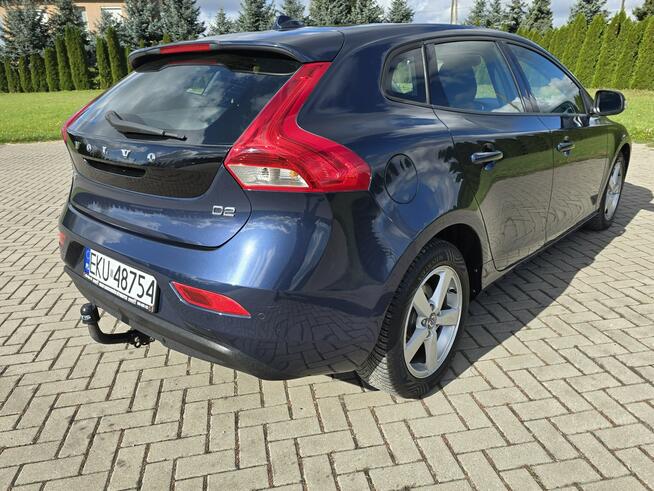 Volvo V40 1,6hdi Navigacja.Ledy.Tempomat.Parktronic.Hak.Okazja