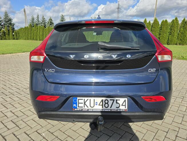 Volvo V40 1,6hdi Navigacja.Ledy.Tempomat.Parktronic.Hak.Okazja