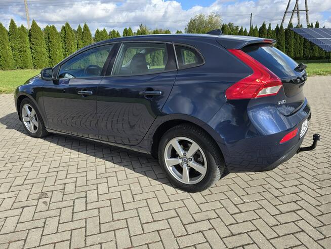 Volvo V40 1,6hdi Navigacja.Ledy.Tempomat.Parktronic.Hak.Okazja