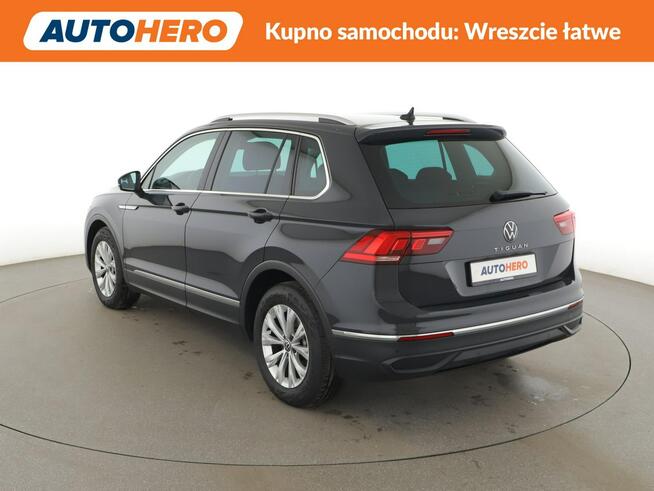 Volkswagen Tiguan FV23% automat full LED klima auto czujniki parkowania ACC