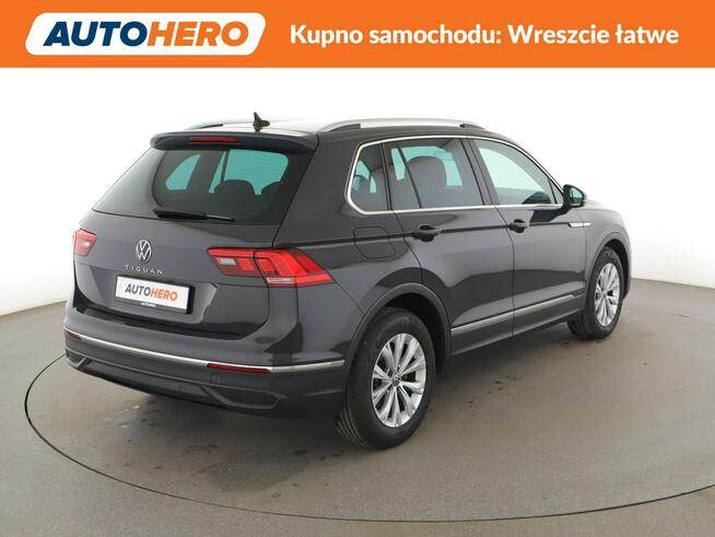 Volkswagen Tiguan FV23% automat full LED klima auto czujniki parkowania ACC