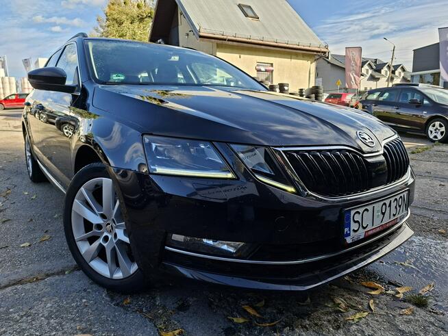 Škoda Octavia Klimatronic 2-stref, Podgrz. fotele, Hak, LED, PDC 2x, CarPlay