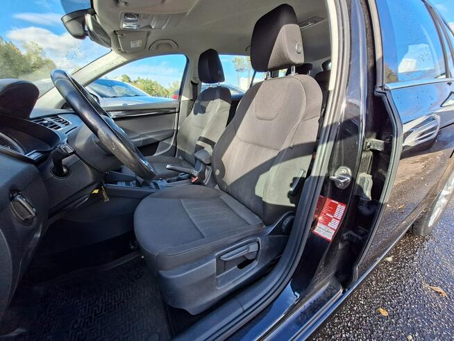 Škoda Octavia Klimatronic 2-stref, Podgrz. fotele, Hak, LED, PDC 2x, CarPlay