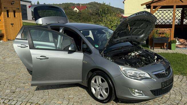 Opel Astra 1.4 TURBO 120KM z Niemiec *Bogata wersja* TYLKO 134.000KM-Serwisowany