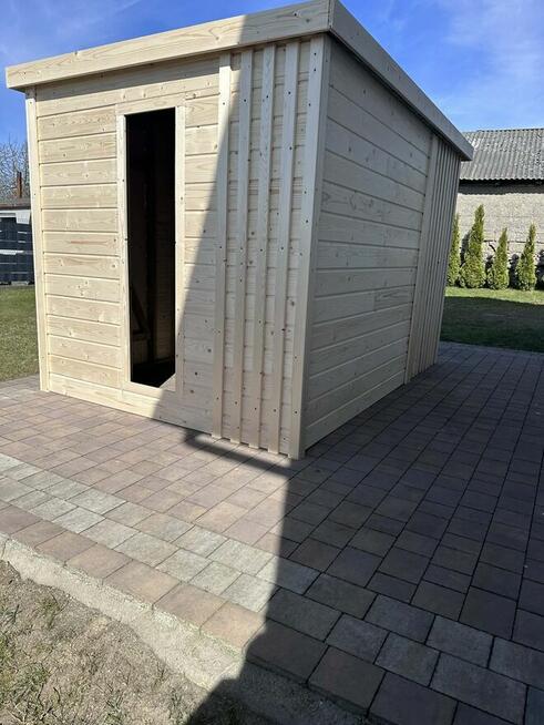 Nowoczesny domek ogrodowy