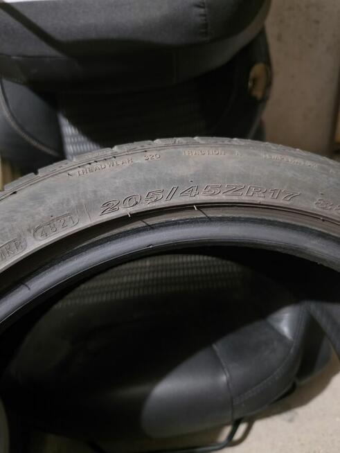 OPONA NEXEN NFERA SU4 205 45 17 88 W DOT4821
