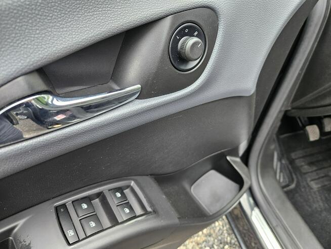 Opel Meriva Podgrzewane fotele i kierownica / Tempomat / 6 biegów / Klima