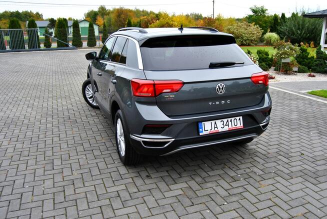 Volkswagen T-Roc APP CONNECT * LEDY * Grzane fotele * Park tronik * Zarejestrowany PL