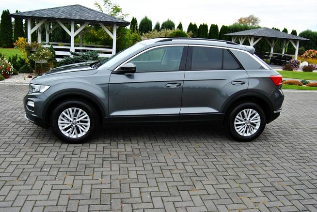 Volkswagen T-Roc APP CONNECT * LEDY * Grzane fotele * Park tronik * Zarejestrowany PL