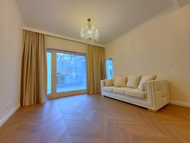 Niecała Nowy apartament 3-pokojowy 100 m² z tarasem 19 m² przy Ogrodzie Saskim