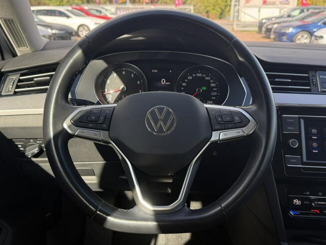 Volkswagen Passat Variant I właściciel Salon Polska Poleasingowy Serwis ASO VAT 23%