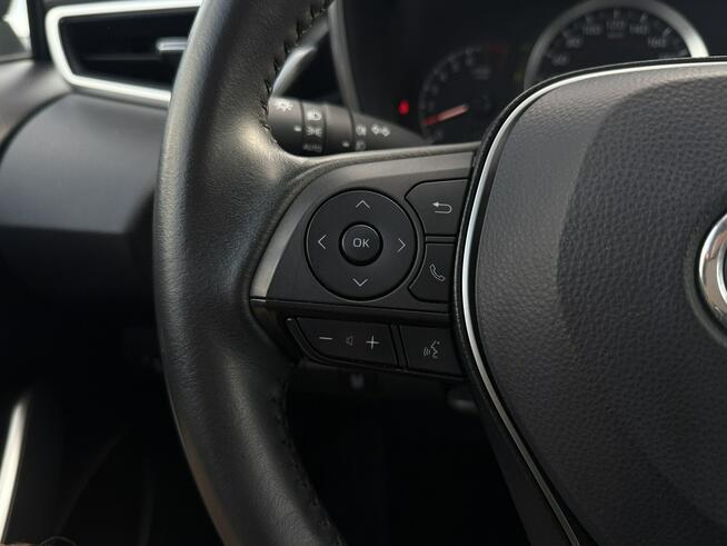 Toyota Corolla I właściciel Salon Polska Poleasingowy Serwis ASO VAT 23% Bezwypadkowy