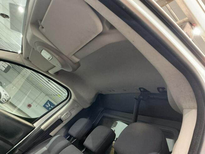 Citroen Berlingo Niski przebieg/Hak/Klimatyzacja/3 miejsca/Skrzydełka drzwi/Zarej.