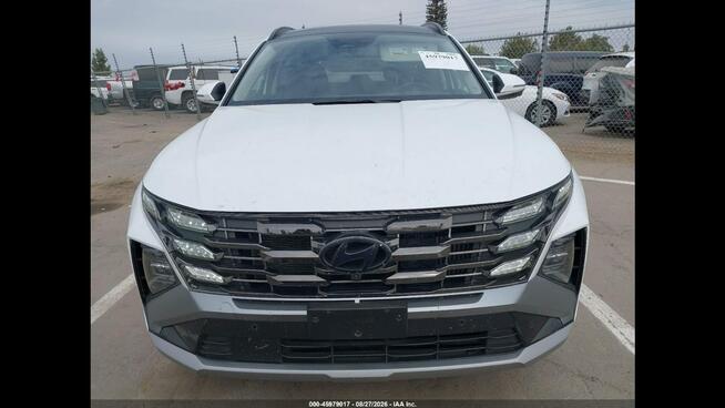 Hyundai Tucson LIMITED / AWD / niski przebieg